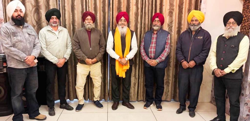 ਹਰਦੇਵ ਸਿੰਘ ਕੌਂਸਲ ਨੂੰ ਸ਼੍ਰੋਮਣੀ ਅਕਾਲੀ ਦਲ ਪੁਨਰ ਸੁਰਜੀਤ ਚ ਸ਼ਾਮਿਲ ਹੋਣ ਤੇ ਕੀਤਾ ਸਨਮਾਨਿਤ